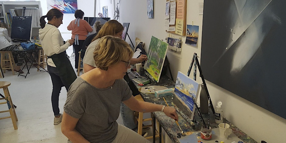 Sunday Paint and Sip Class for adults in Wynwood during Art Basel Week