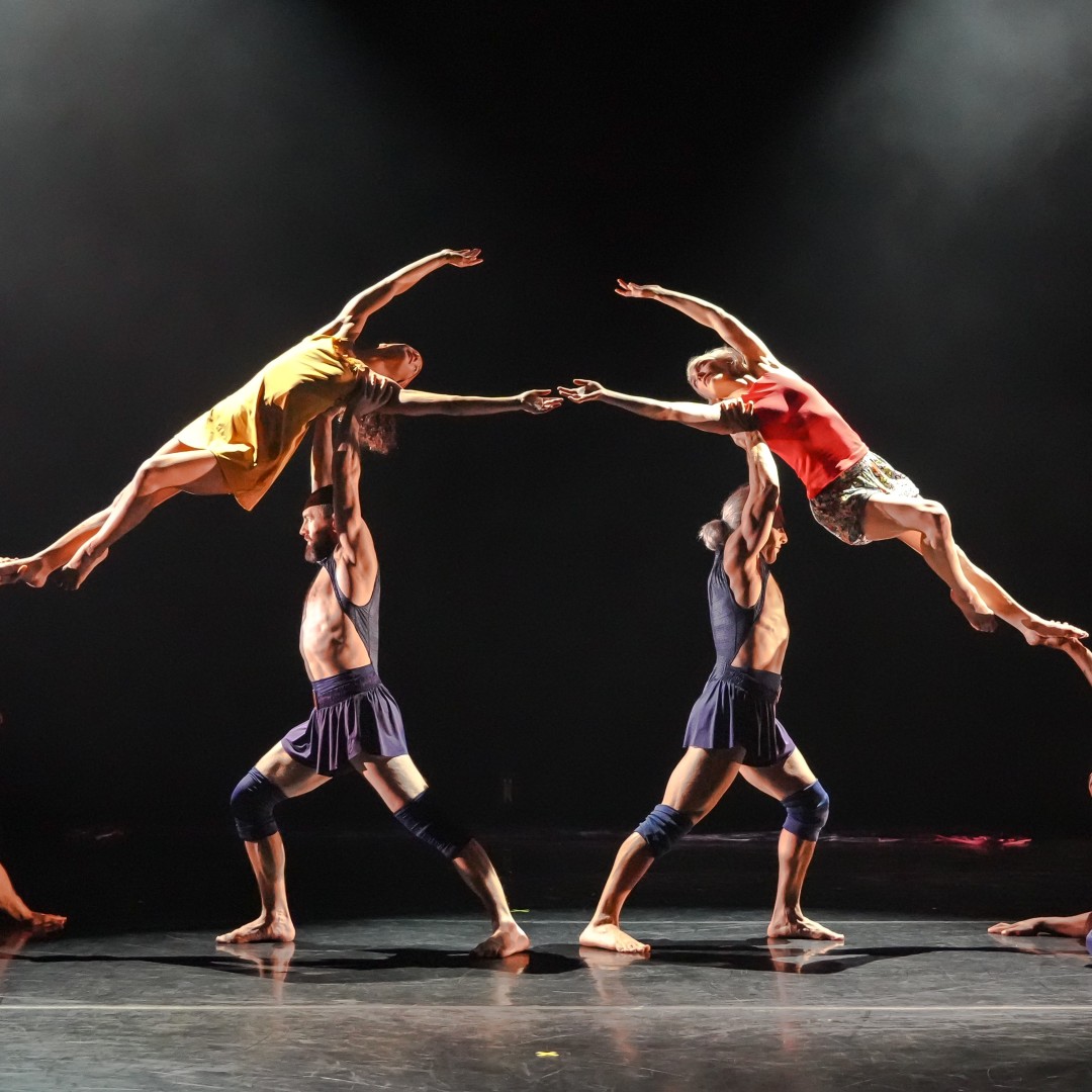 PILOBOLUS: re:CREATION presented by Duncan Theatre