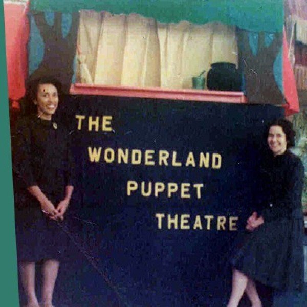 Wonderland Puppet Theater 