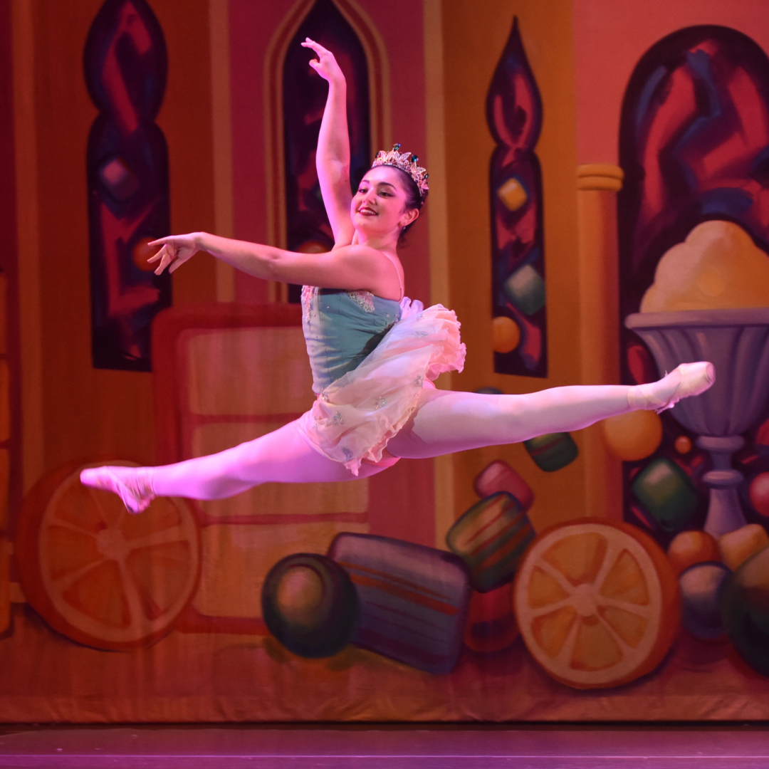 The Nutcracker presented by Paris Ballet