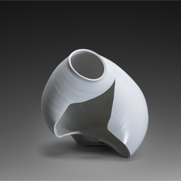 Transcendent Clay / Kondo: A Century of Japanese Ceramic Art