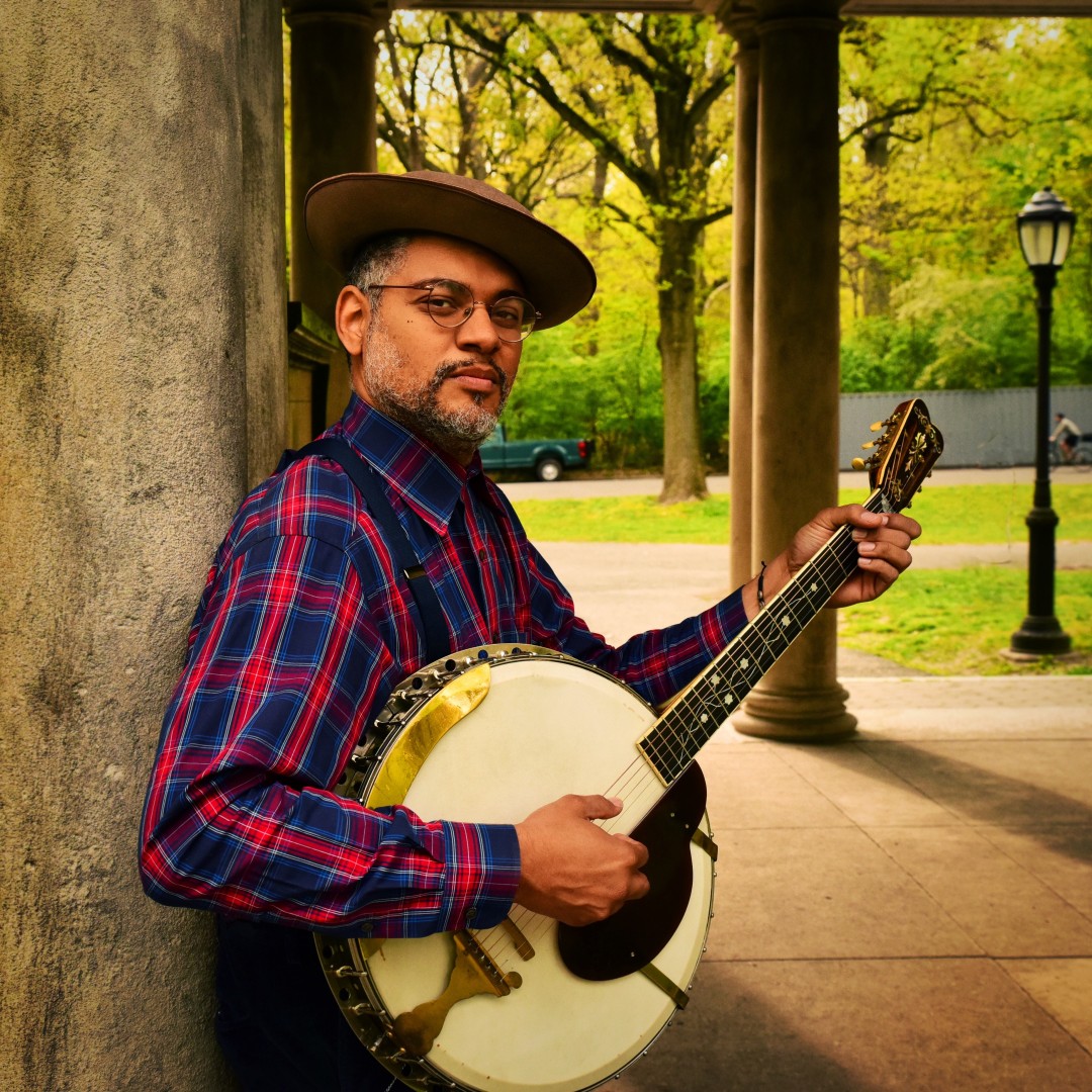 Dom Flemons in Concert